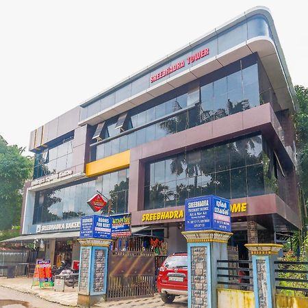 Hotel O Sree Bhadra Tourist Home Kollam Ngoại thất bức ảnh